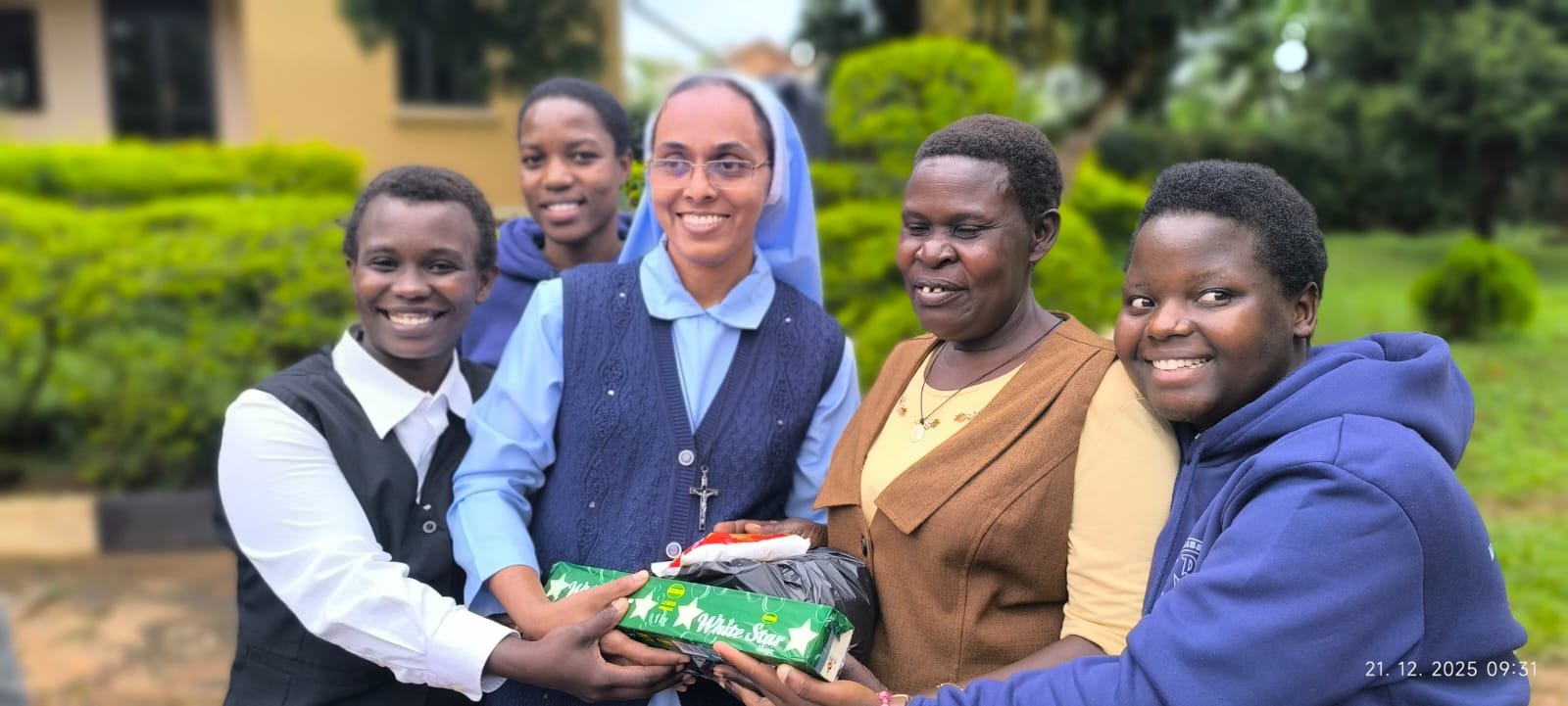 SRA Sisters celebrate Christmas with the poor